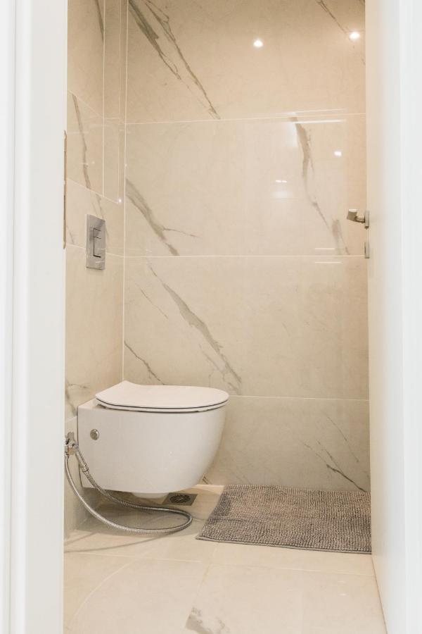 Serena At Athens Riviera Apartment Vari  Exterior photo