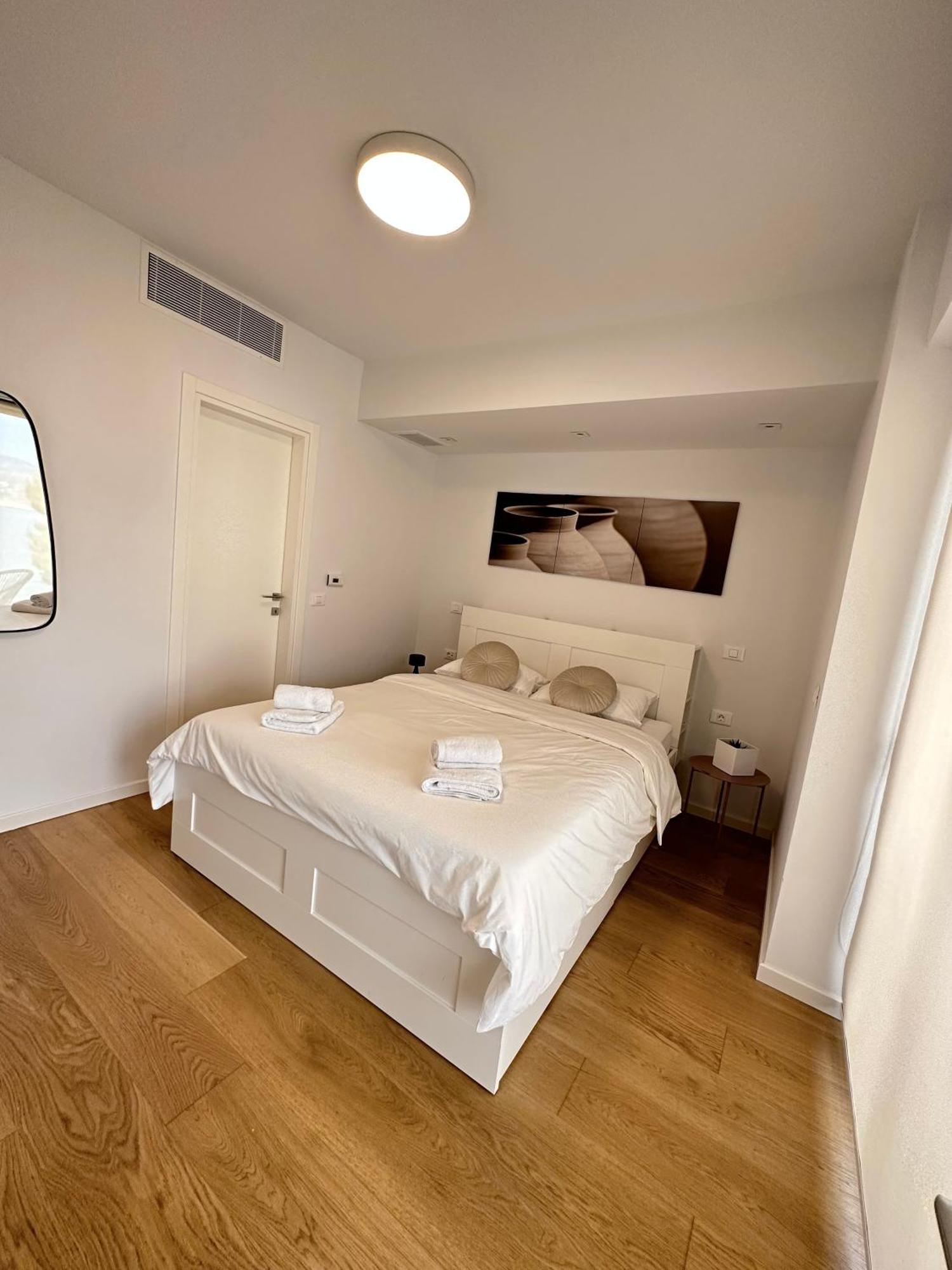 Serena At Athens Riviera Apartment Vari  Exterior photo